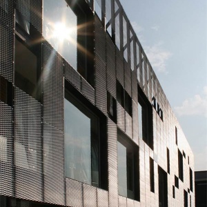 MARIANItech - Facade cladding with Malibu expanded metal, Turin (Italy)